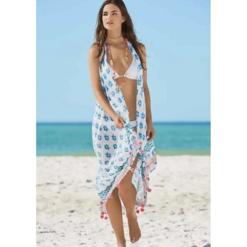 Lilly Pulitzer Waterside 3 Way Wrap in the "To the Sea" print